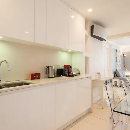 Guestready - Wonderful Flat Near The Pink Street Lisboa