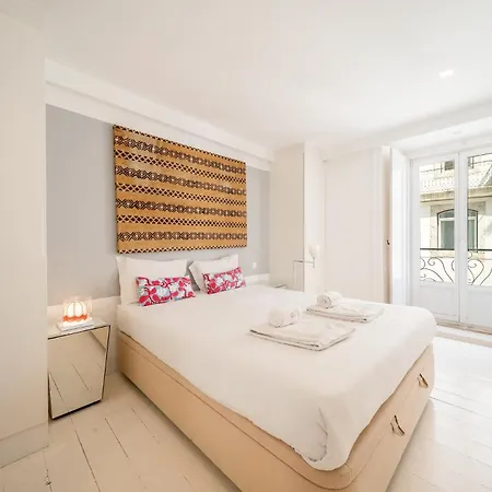 Guestready - Wonderful Flat Near The Pink Street Apartmán Lisboa