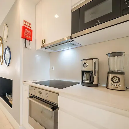 Guestready - Wonderful Flat Near The Pink Street Lisboa